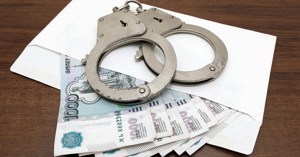 В Краснодаре мужчина украл у знакомого 470 тысяч рублей и погасил ими долги