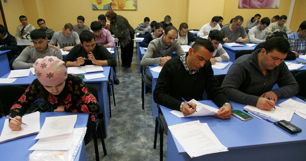 Эксперты: «Мигранты во дворах, в маршрутках, в медицине…»