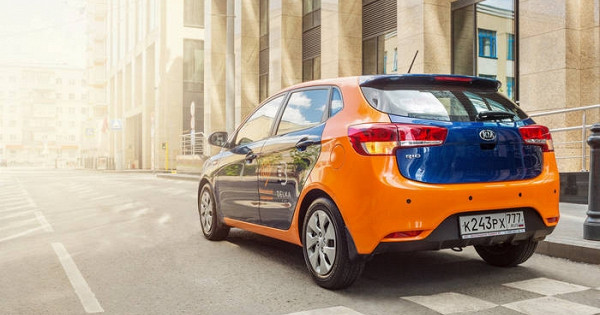 На Кубани мужчина угнал машину каршеринга и продал ее за 30 000 рублей в Уфе