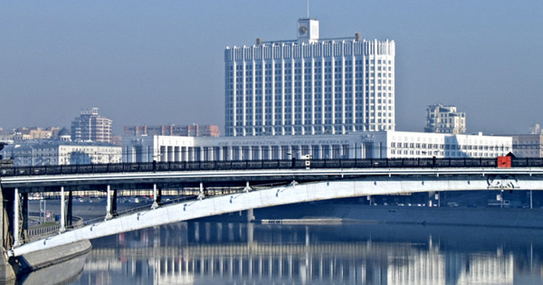 Прорыв в будущее России: портрет чиновника