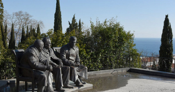 Восемь дней, которые поменяли мир