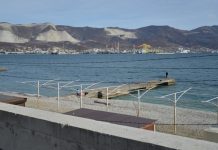 После приезда губернатора на центральном пляже Новороссийска не станут строить апартаменты?