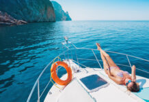 Путешествие на яхте : возможность с головой окунуться в настоящую природу