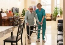 Комплексный уход за пожилыми людьми в частном пансионате