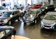 Как купить б/у автомобиль в автосалоне?