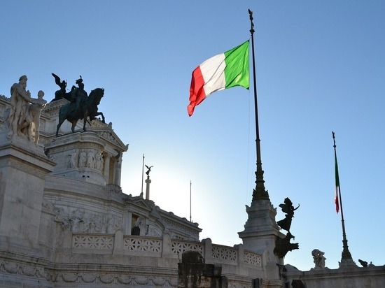 В Италии с 1 января снизят лимит на использование наличных денег