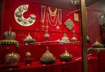 Экскурсии в Алмазный фонд в 2022 году