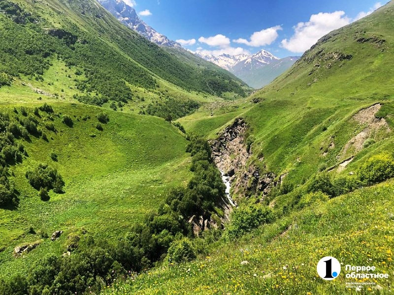 Северная Осетия: ледники, ущелья, каньоны и... национальные пироги!