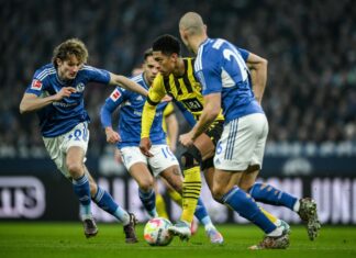 После вылета из ЛЧ «Боруссия Дортмунд» оступилась и во внутреннем чемпионате