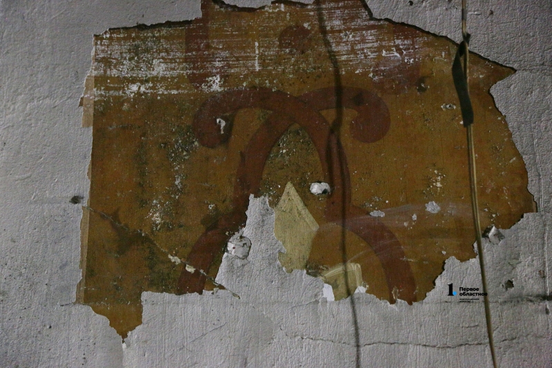 В разрушенном храме в Каслях нашли росписи XVIII века