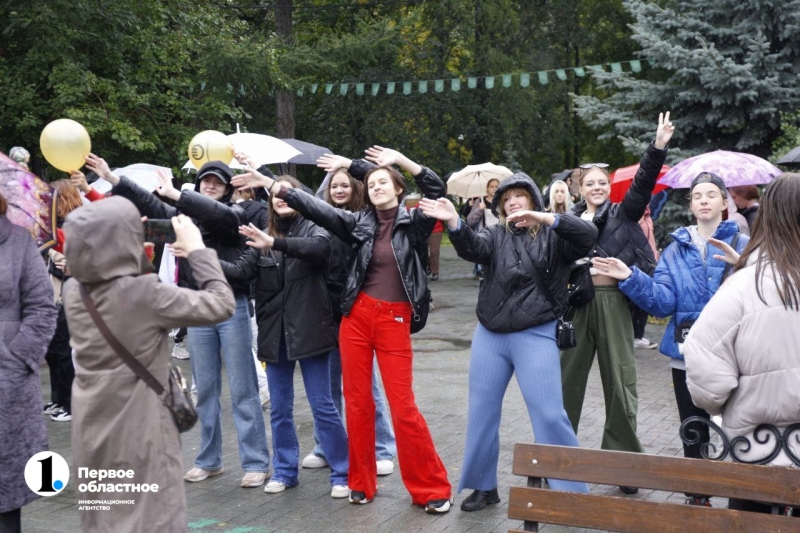 День города под зонтами: как Челябинск встречает 287-летие