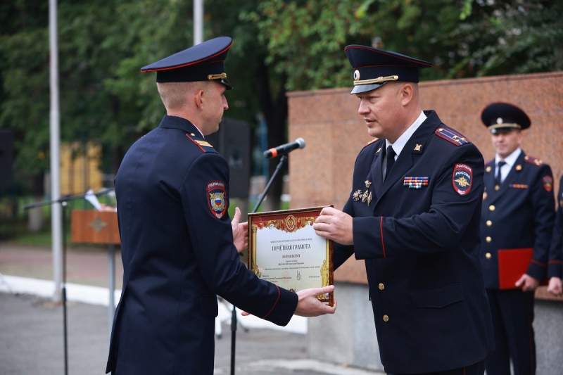 В Челябинской области полицейских поздравили со столетием патрульно-постовой службы