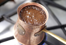 Как правильно варить кофе в турке