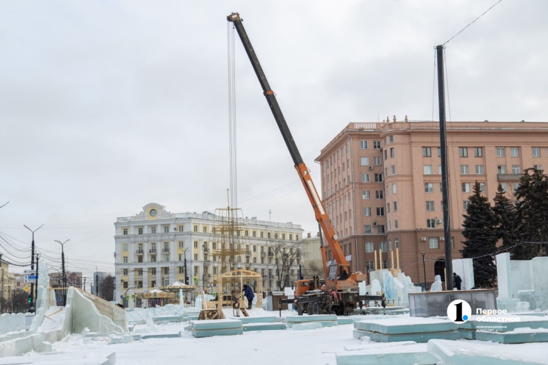 Ледовый городок в Челябинске: как создается волшебство