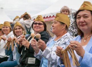 Фестиваль «Большая семья» приехал в Долгодеревенское
